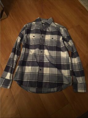 Men's Blue and White Plaid Button-Up Shirt